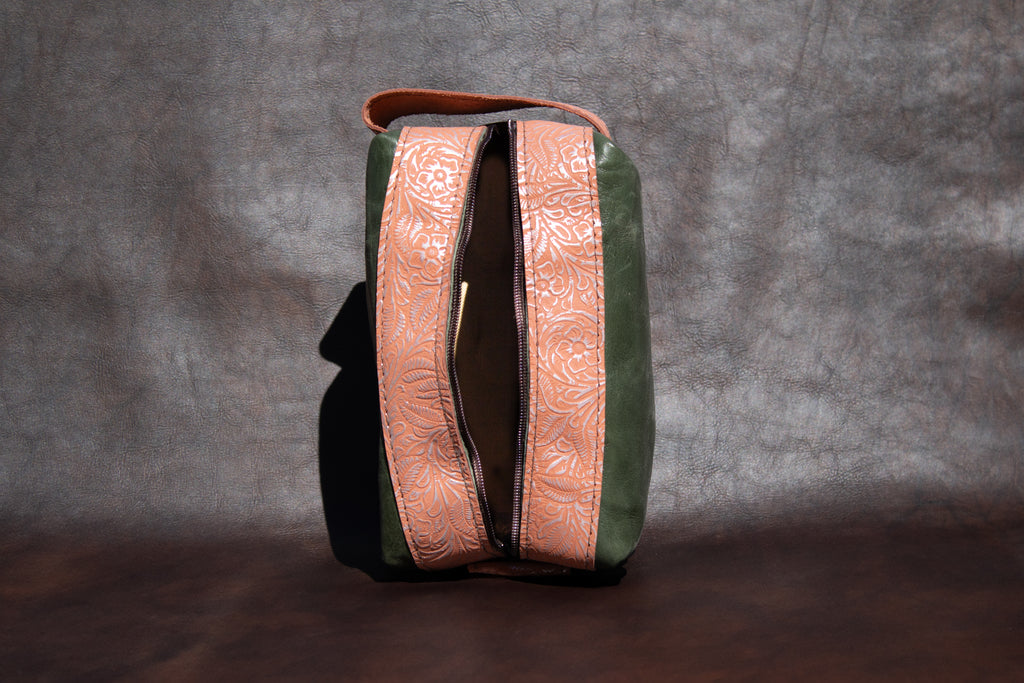 Dopp Kit (Green and Salmon)